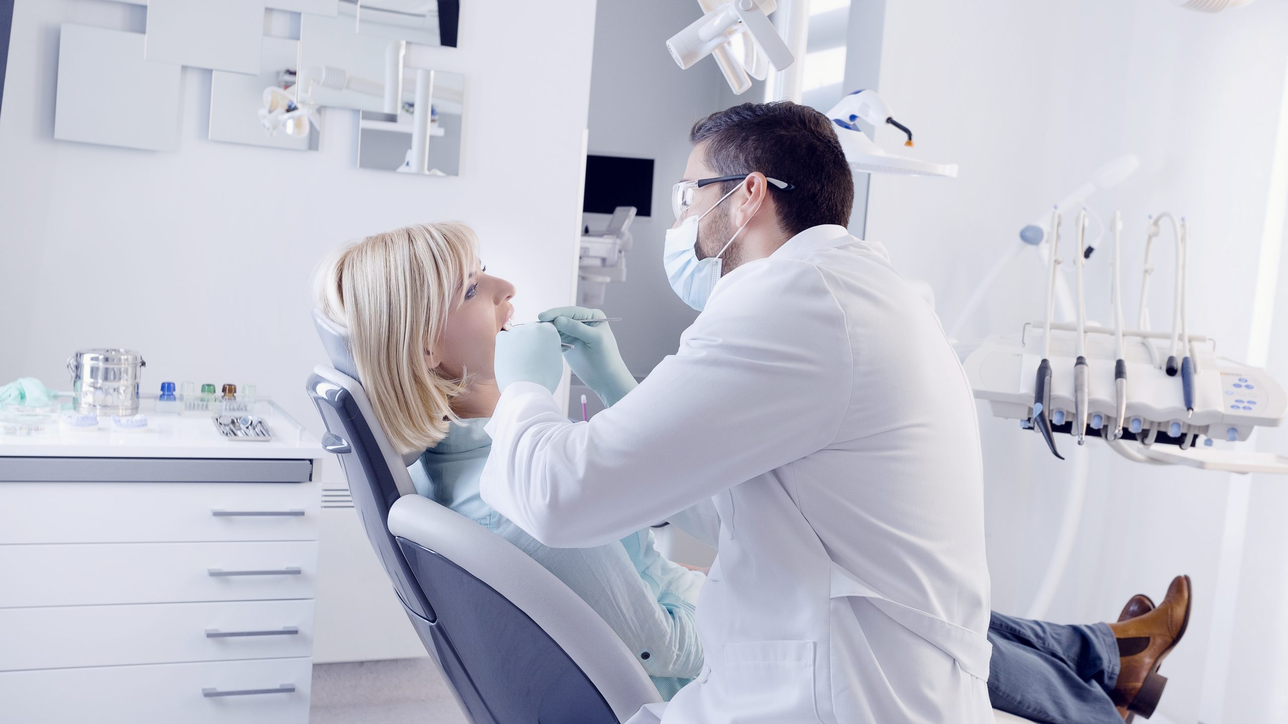 Dentist in Haubstadt, IN